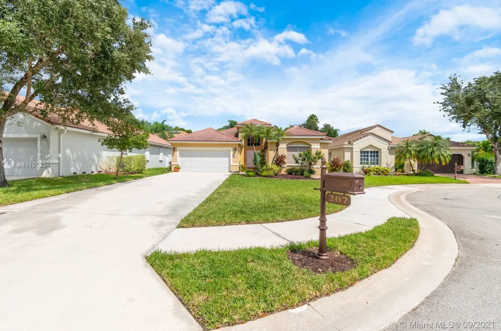 207 Cameron Court Weston FL 33326
