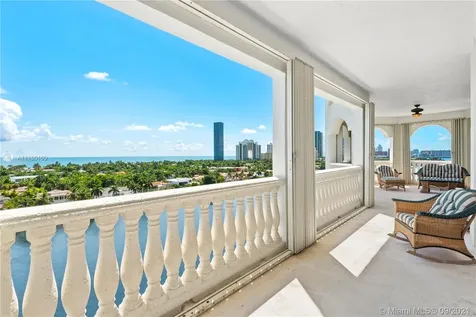 20165 NE 39th Place Aventura FL 33180