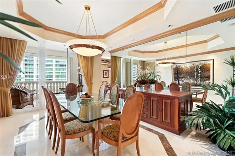 20165 NE 39th Place Aventura FL 33180