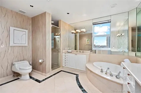 20165 NE 39th Place Aventura FL 33180