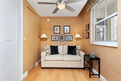 20165 NE 39th Place Aventura FL 33180