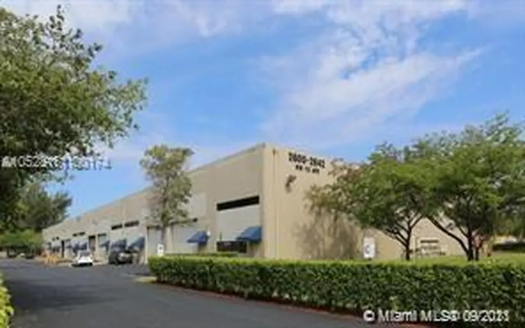 Doral FL 33172