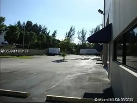 Doral FL 33172