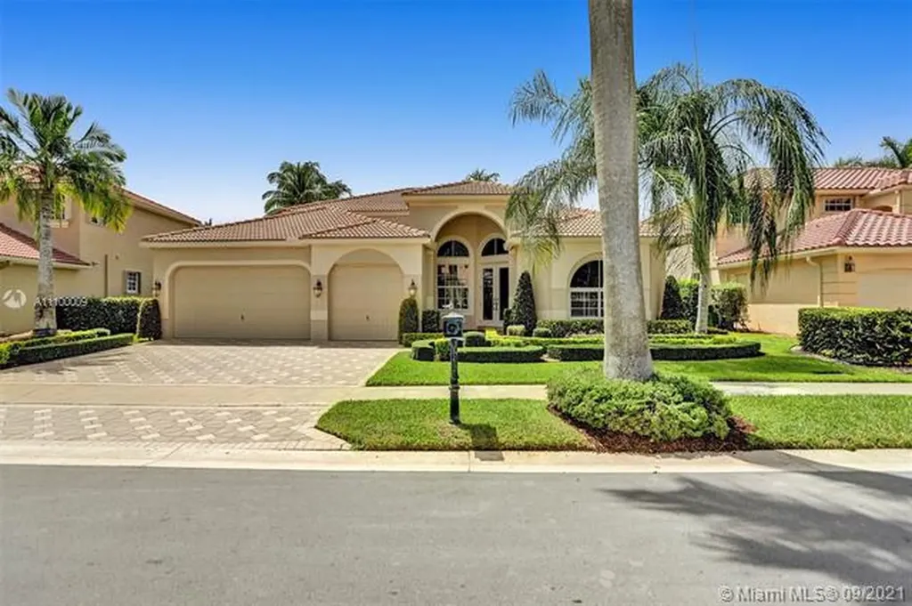 2569 Jardin Drive Weston FL 33327