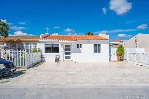19300 NW 45th Avenue Miami Gardens FL 33055