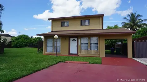 19243 NW 53rd Circle Place Miami Gardens FL 33055