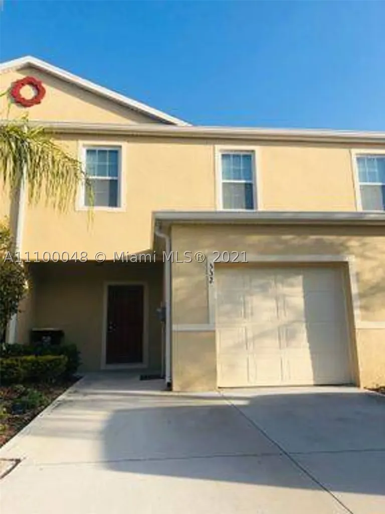 332 Arbor Lakes Drive Davenport FL 33896