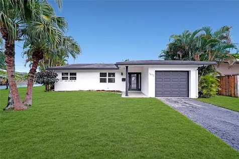 3672 NW 17th Terrace Oakland Park FL 33309