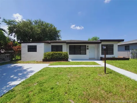 1321 NE 160th Street North Miami Beach FL 33162