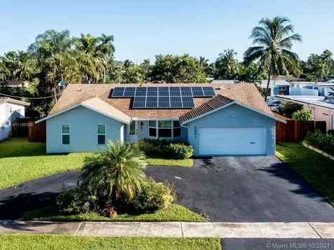 5801 SW 16th Street Plantation FL 33317