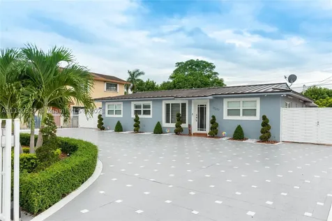 17370 NW 52nd Place Miami Gardens FL 33055