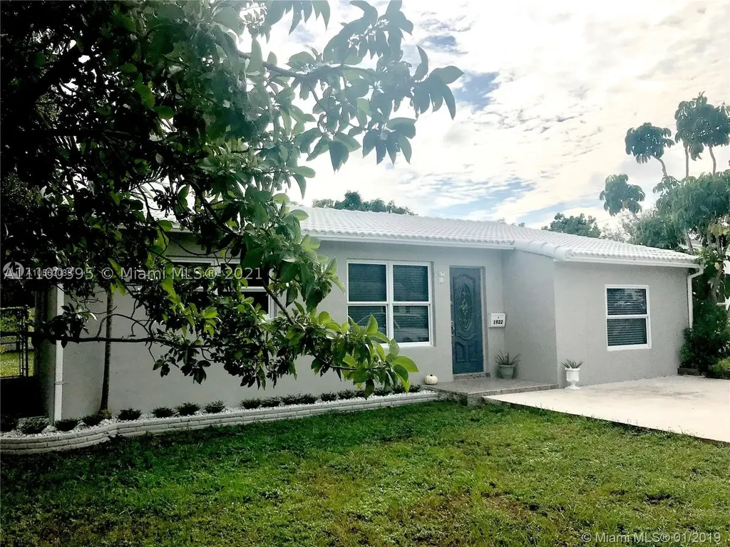 1922 Hayes Street Hollywood FL 33020