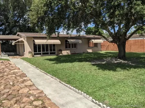 741 Hialeah Drive Hialeah FL 33010