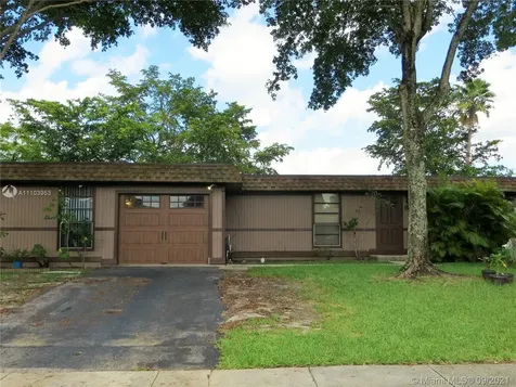 6805 NW 80th Court Tamarac FL 33321