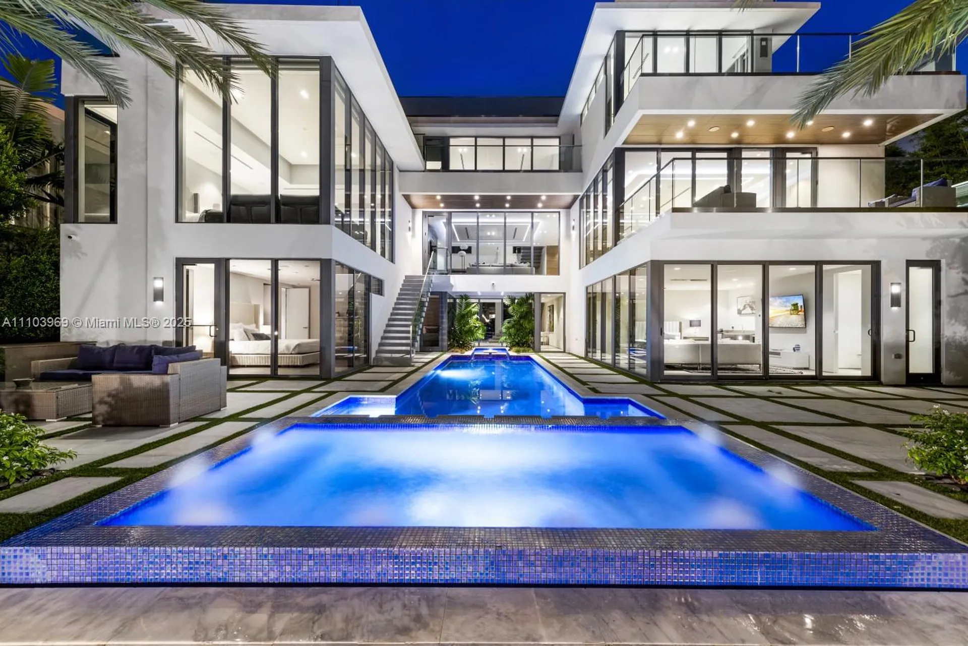 440 Mola Avenue Fort Lauderdale FL 33301