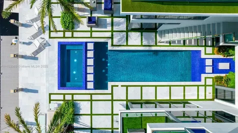 440 Mola Avenue Fort Lauderdale FL 33301