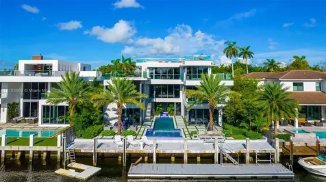 440 Mola Avenue Fort Lauderdale FL 33301