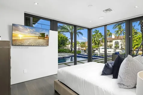 440 Mola Avenue Fort Lauderdale FL 33301