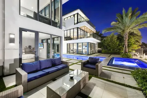 440 Mola Avenue Fort Lauderdale FL 33301