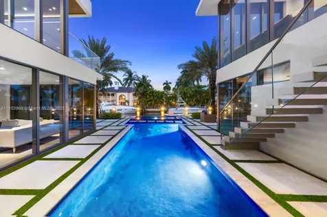 440 Mola Avenue Fort Lauderdale FL 33301