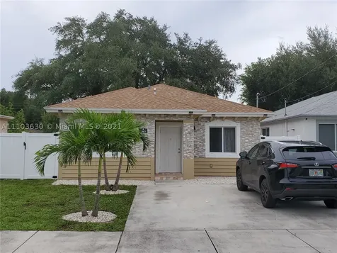 2169 NW 90th Street Miami FL 33147