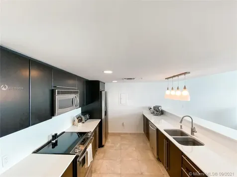 665 NE 25th Street Miami FL 33137