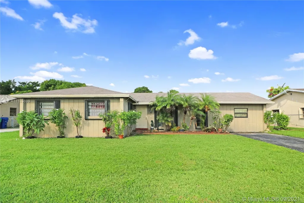 16920 SW 107th Court Miami FL 33157
