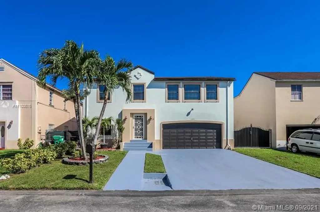 11945 SW 271st Terrace Homestead FL 33032