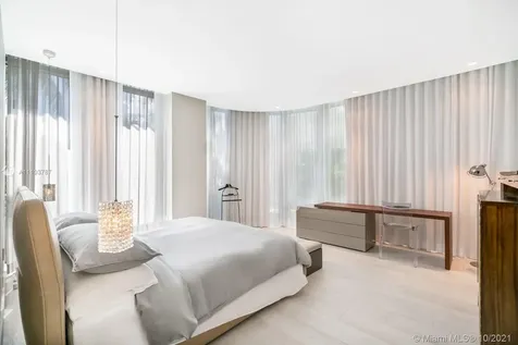 1 Collins Avenue Miami Beach FL 33139