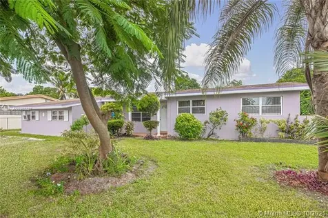 1931 NW 187th Street Miami Gardens FL 33056