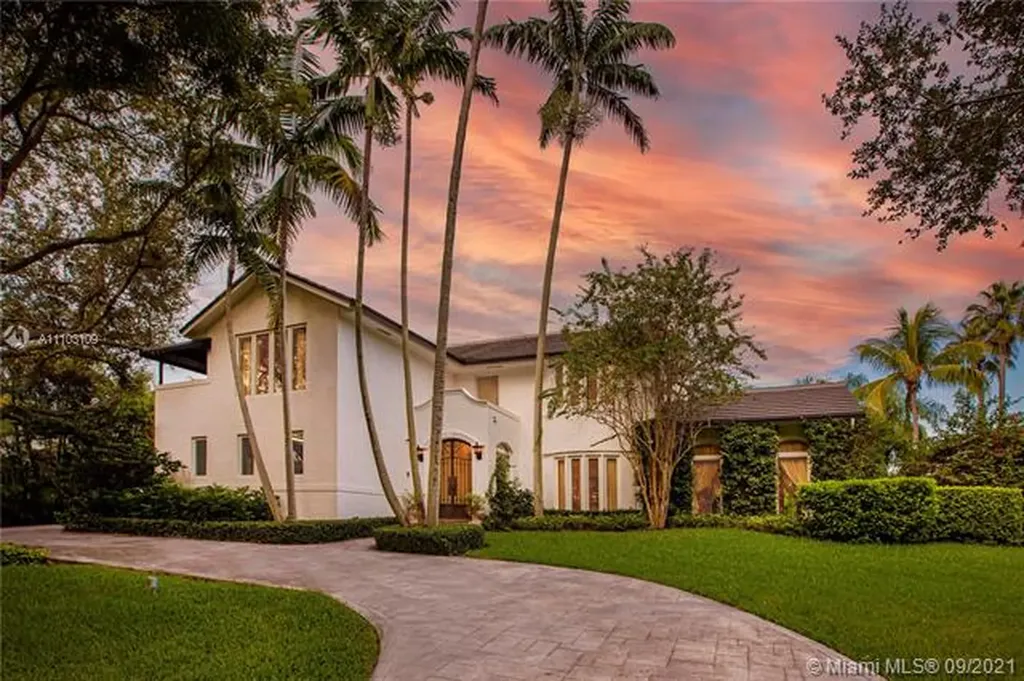 385 Isla Dorada Boulevard Coral Gables FL 33143
