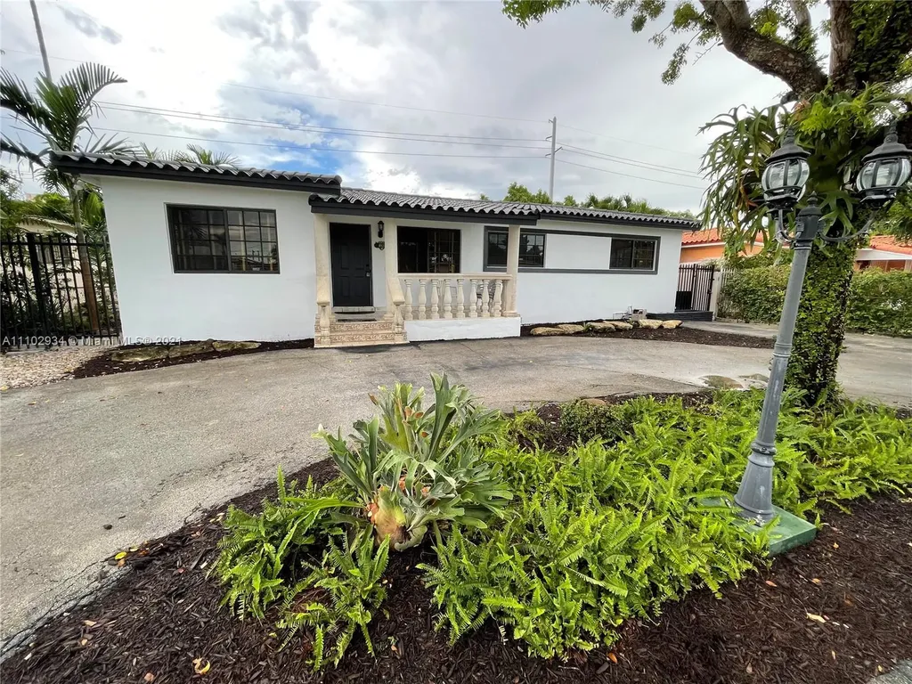 4921 NW 4th Terrace Miami FL 33126