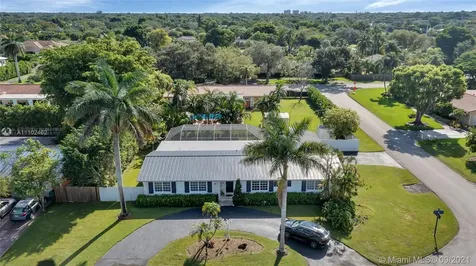 13825 SW 83 Court Palmetto Bay FL 33158