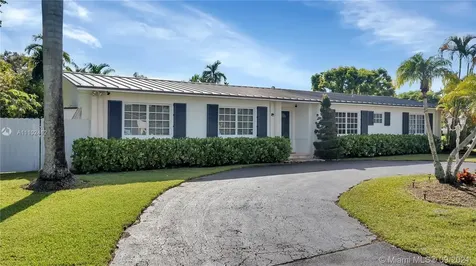 13825 SW 83 Court Palmetto Bay FL 33158