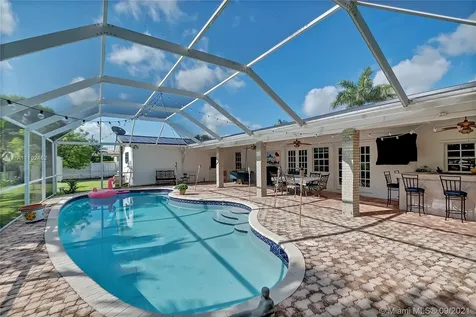 13825 SW 83 Court Palmetto Bay FL 33158