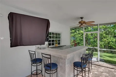 13825 SW 83 Court Palmetto Bay FL 33158