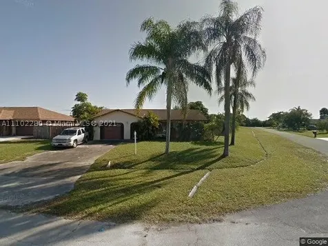 2099 SE Esterbrook Street Port St. Lucie FL 34983