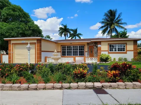 4799 NW 41st Street Lauderdale Lakes FL 33319