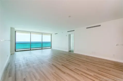 10203 Collins Avenue Bal Harbour FL 33154