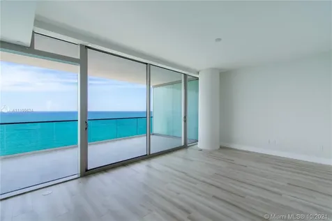 10203 Collins Avenue Bal Harbour FL 33154