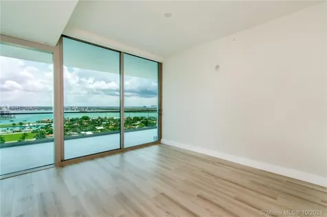 10203 Collins Avenue Bal Harbour FL 33154