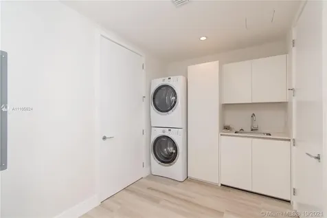 10203 Collins Avenue Bal Harbour FL 33154