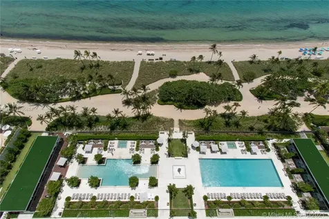 10203 Collins Avenue Bal Harbour FL 33154