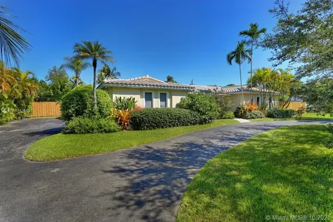 8341 SW 164th Street Palmetto Bay FL 33157