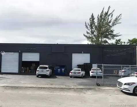 2252 Hayes Street Hollywood FL 33020