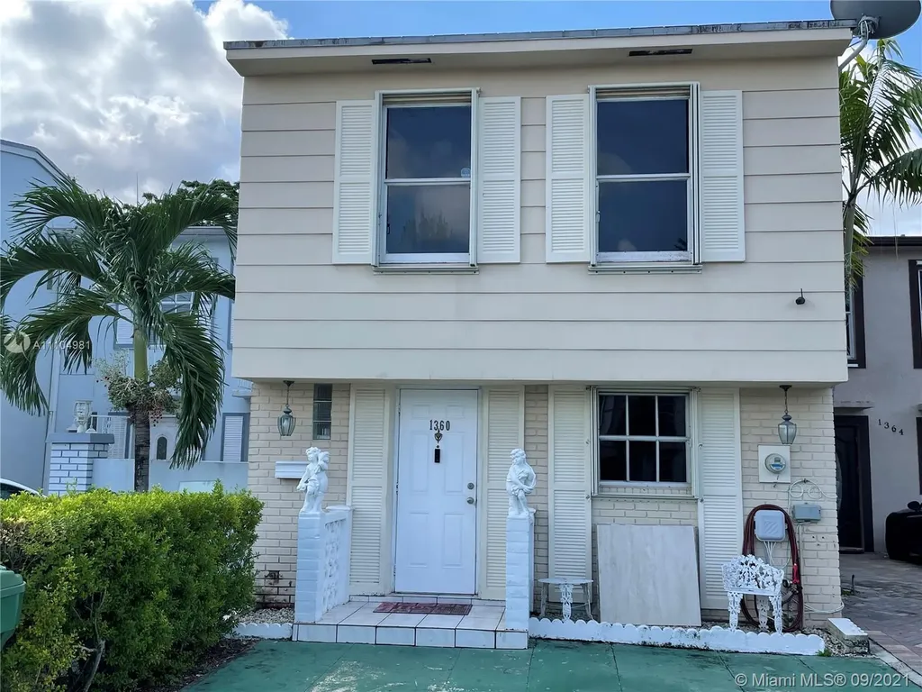 1360 W 71st Street Hialeah FL 33014