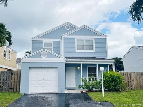 22335 SW 100th Avenue Cutler Bay FL 33190