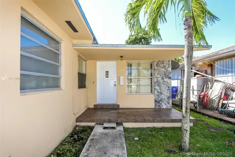 3156-3158 SW 27th Street Miami FL 33133