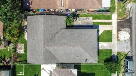3156-3158 SW 27th Street Miami FL 33133