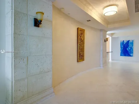791 Crandon Boulevard Key Biscayne FL 33149